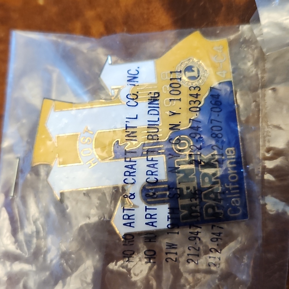 Lions Club Menlo Park 4C4  California Souvenir Trading Pins x3 - Picture 5 of 6